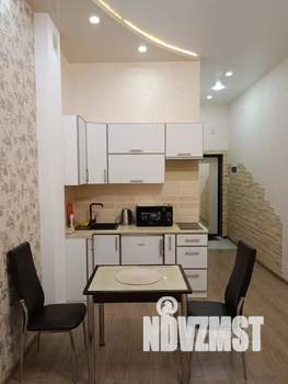 Студия квартира, посуточно, 30м2, 2/18 этаж