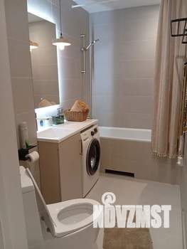 1-к квартира, посуточно, 42м2, 18/30 этаж