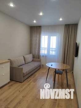 1-к квартира, посуточно, 38м2, 24/24 этаж