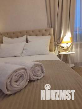 Студия квартира, посуточно, 32м2, 24/25 этаж