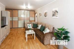 2-к квартира, посуточно, 60м2, 2/18 этаж