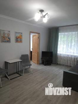 2-к квартира, посуточно, 47м2, 1/1 этаж