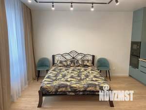 1-к квартира, посуточно, 37м2, 5/33 этаж