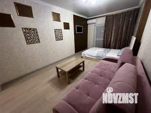 1-к квартира, посуточно, 50м2, 1/1 этаж