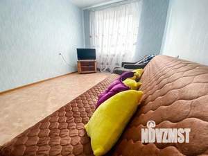3-к квартира, посуточно, 80м2, 1/1 этаж