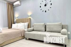 1-к квартира, посуточно, 42м2, 13/18 этаж