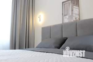 2-к квартира, посуточно, 48м2, 17/25 этаж