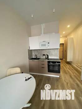 Студия квартира, посуточно, 33м2, 8/16 этаж