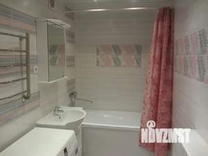 1-к квартира, посуточно, 44м2, 6/18 этаж