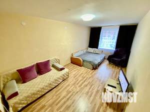 1-к квартира, посуточно, 41м2, 8/10 этаж