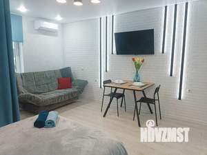 Студия квартира, посуточно, 30м2, 2/25 этаж