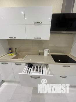 1-к квартира, посуточно, 47м2, 1/1 этаж