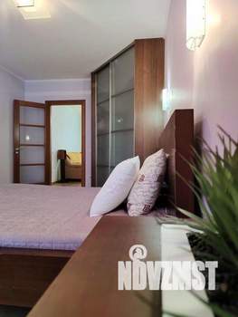3-к квартира, посуточно, 80м2, 1/1 этаж