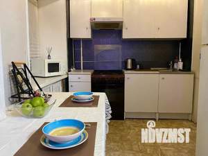 1-к квартира, посуточно, 32м2, 3/5 этаж