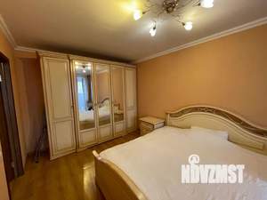 1-к квартира, посуточно, 62м2, 2/10 этаж