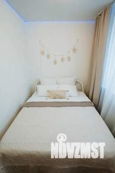 1-к квартира, посуточно, 37м2, 5/12 этаж