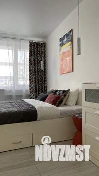 1-к квартира, посуточно, 38м2, 10/12 этаж