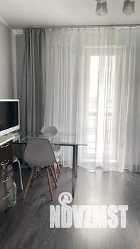 Студия квартира, посуточно, 30м2, 6/12 этаж