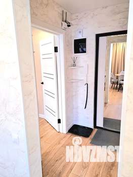 1-к квартира, посуточно, 33м2, 2/9 этаж