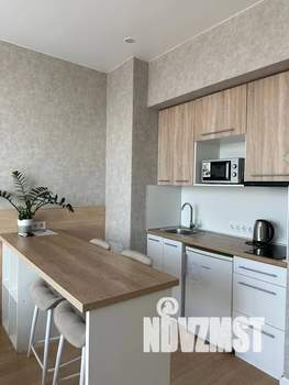 Студия квартира, посуточно, 30м2, 13/22 этаж