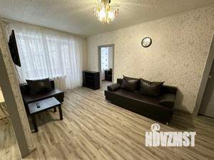 2-к квартира, посуточно, 45м2, 1/1 этаж