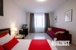 1-к квартира, посуточно, 42м2, 1/1 этаж