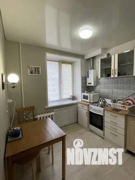 1-к квартира, посуточно, 33м2, 2/5 этаж