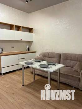 1-к квартира, посуточно, 40м2, 1/1 этаж