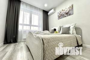 2-к квартира, посуточно, 44м2, 18/25 этаж