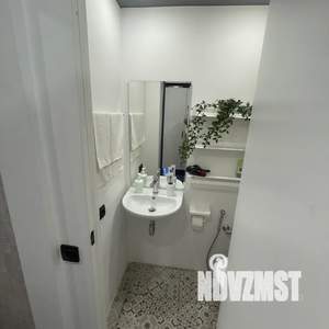 Студия квартира, посуточно, 18м2, 1/5 этаж