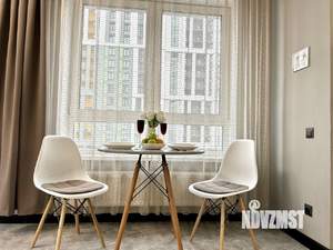 Студия квартира, посуточно, 39м2, 6/25 этаж