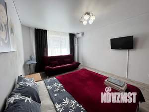 1-к квартира, посуточно, 42м2, 5/10 этаж