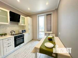 1-к квартира, посуточно, 38м2, 5/25 этаж