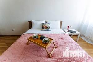 1-к квартира, посуточно, 43м2, 8/16 этаж