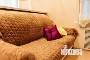 2-к квартира, посуточно, 49м2, 1/1 этаж