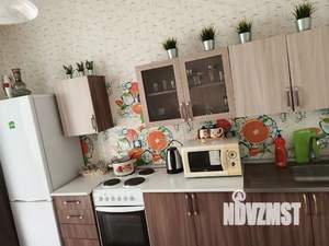 1-к квартира, посуточно, 40м2, 14/17 этаж