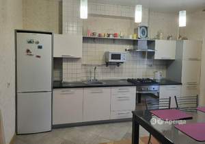 1-к квартира, на длительный срок, 56м2, 4/9 этаж