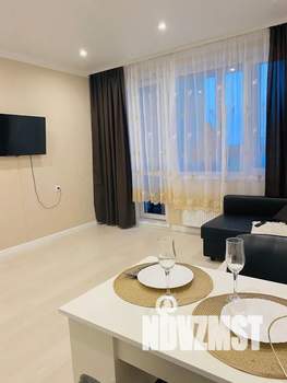 Студия квартира, посуточно, 30м2, 15/23 этаж