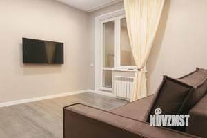 1-к квартира, посуточно, 38м2, 3/28 этаж