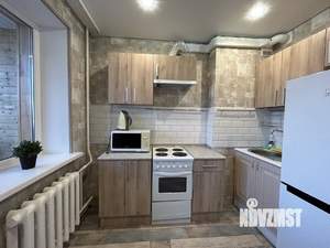 1-к квартира, посуточно, 40м2, 4/10 этаж