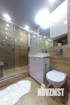 1-к квартира, посуточно, 40м2, 1/25 этаж