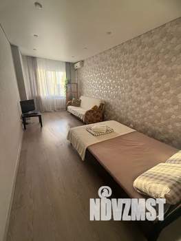 1-к квартира, посуточно, 38м2, 14/18 этаж