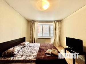 2-к квартира, посуточно, 75м2, 1/1 этаж