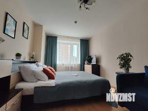 1-к квартира, посуточно, 35м2, 3/25 этаж