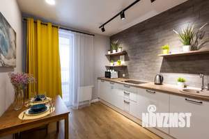 1-к квартира, посуточно, 42м2, 18/25 этаж