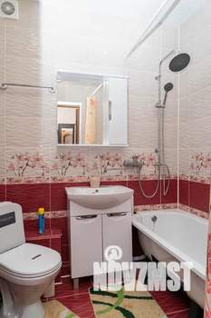 1-к квартира, посуточно, 35м2, 13/16 этаж