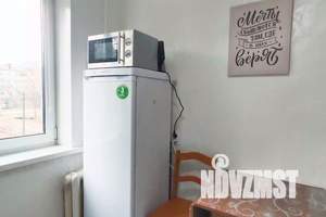 1-к квартира, посуточно, 35м2, 3/5 этаж