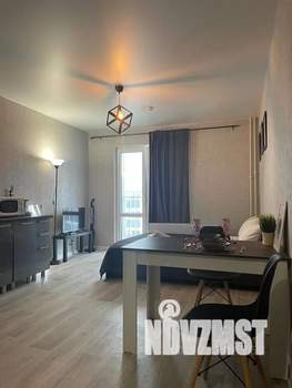 Студия квартира, посуточно, 28м2, 14/18 этаж