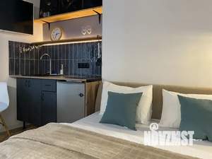 Студия квартира, посуточно, 17м2, 7/20 этаж