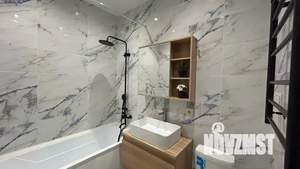 1-к квартира, посуточно, 42м2, 23/25 этаж